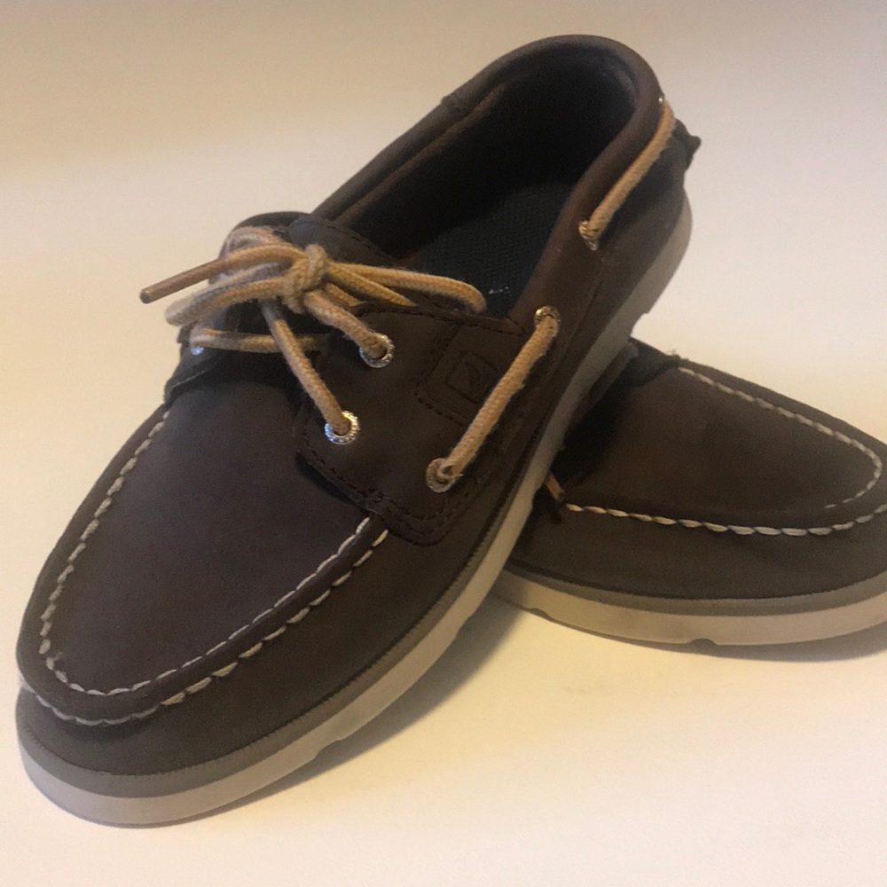 Sperry Leeward Boys SZ 3 Brown Leather Shoes boat